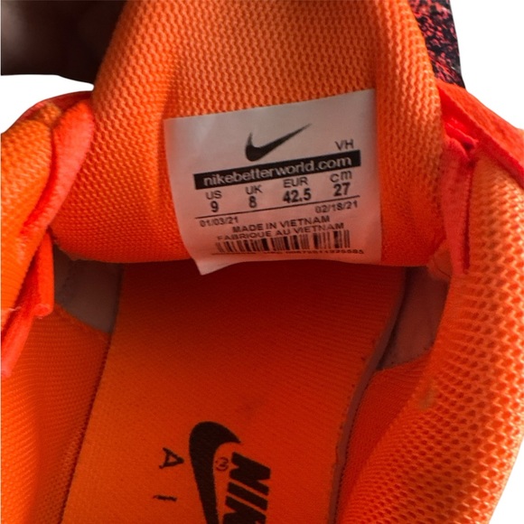 Nike Men's Black and Orange Athletic Shoes excellent conditions - Picture 5 of 5